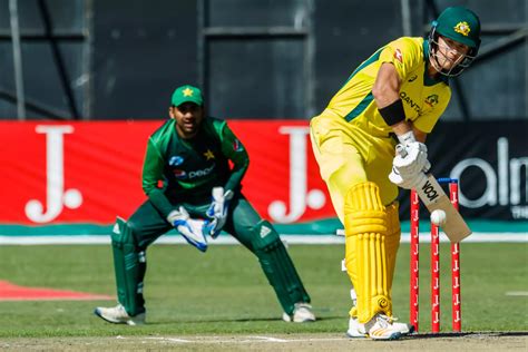 cricket scores australia v pakistan